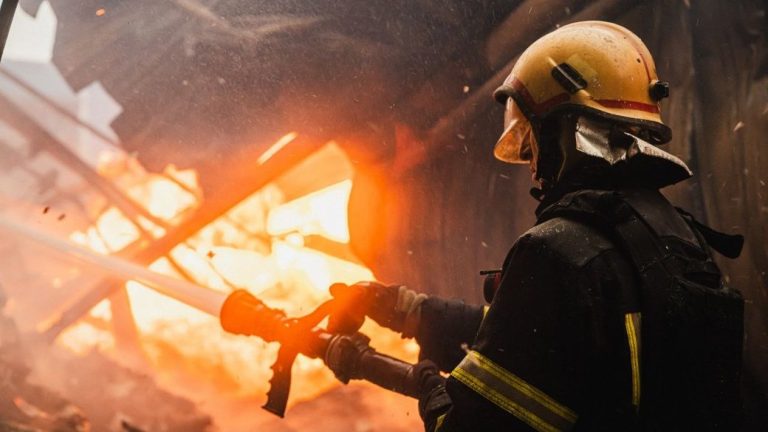 Звернення аналітичних центрів щодо збереження працюючого бізнесу під ударами